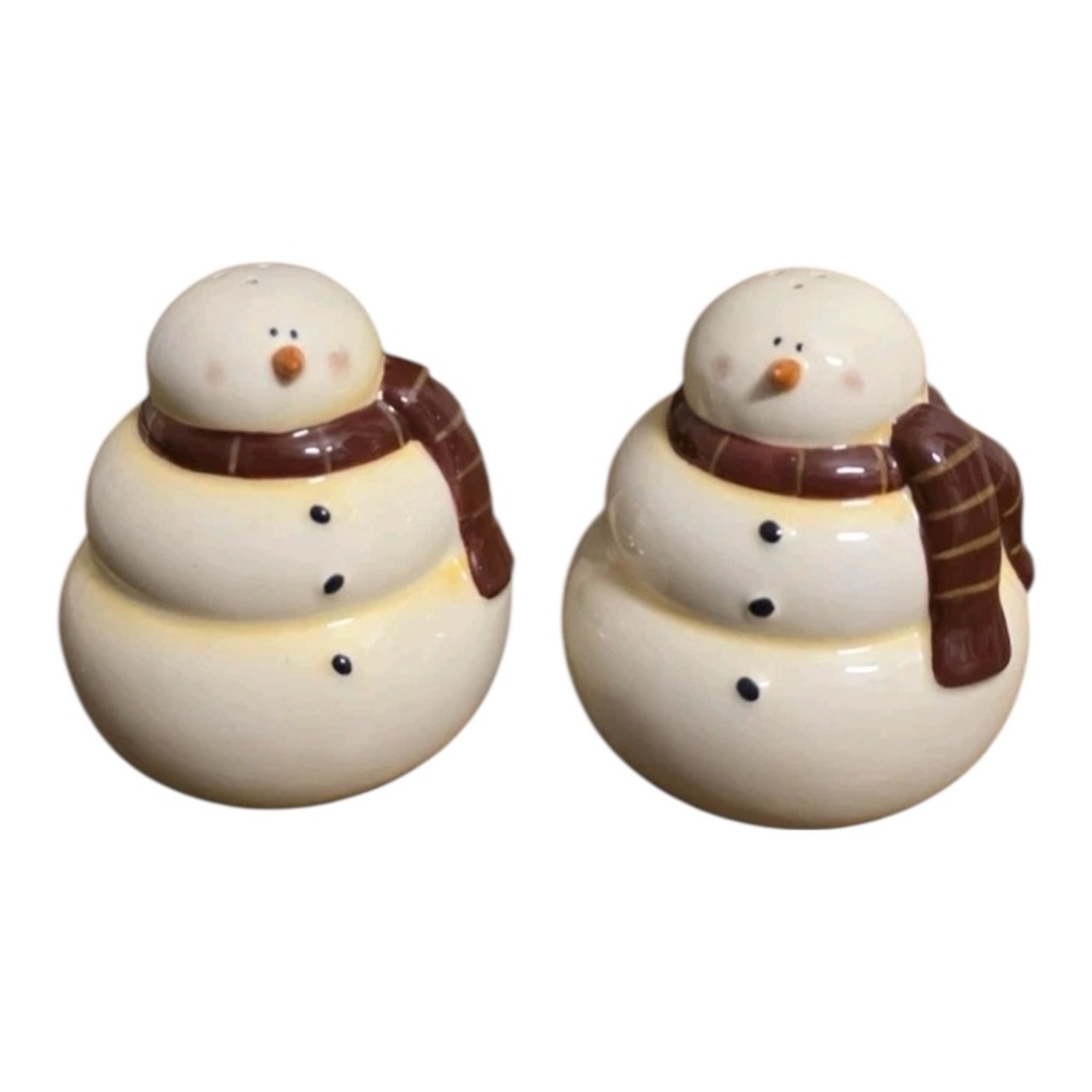 DEMDACO Winter Whimsey Snowman Stonewaresalt & Pepper Shakers